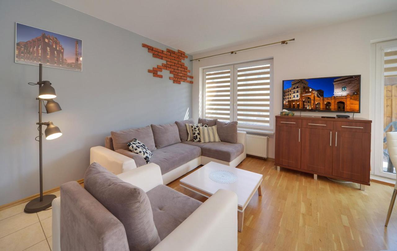 Lodz4Rent - Piotrkowska - Premium Apartment 9,7 - Hopa Lupa 1400M Pieszo !! Bagian luar foto