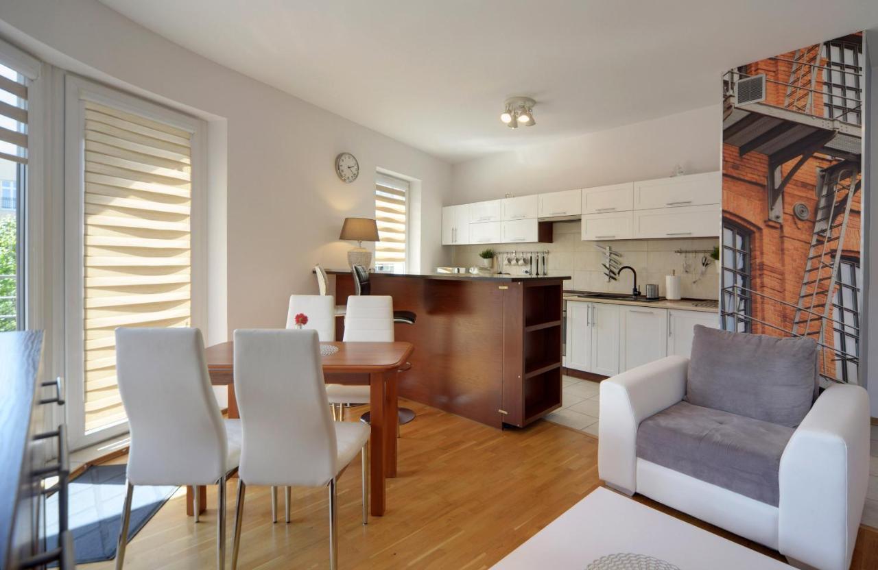 Lodz4Rent - Piotrkowska - Premium Apartment 9,7 - Hopa Lupa 1400M Pieszo !! Bagian luar foto