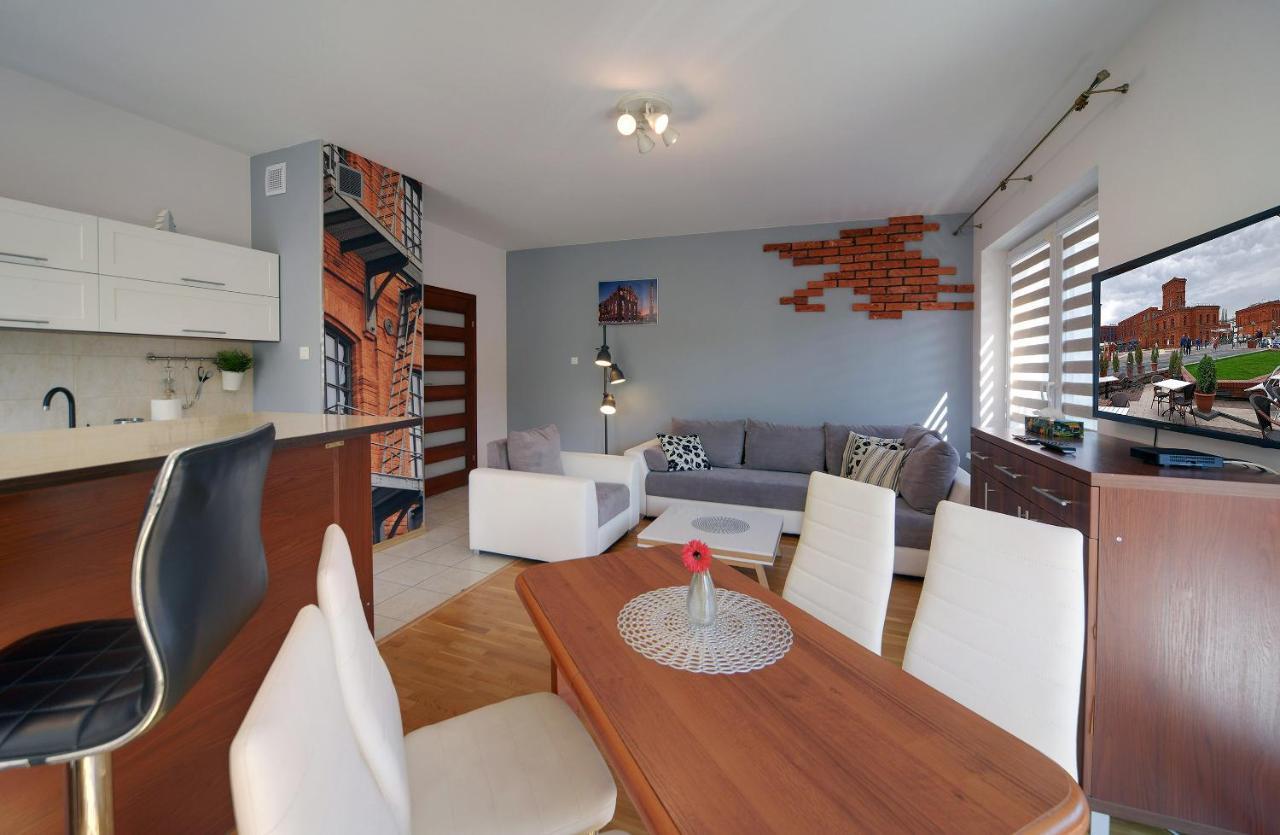 Lodz4Rent - Piotrkowska - Premium Apartment 9,7 - Hopa Lupa 1400M Pieszo !! Bagian luar foto