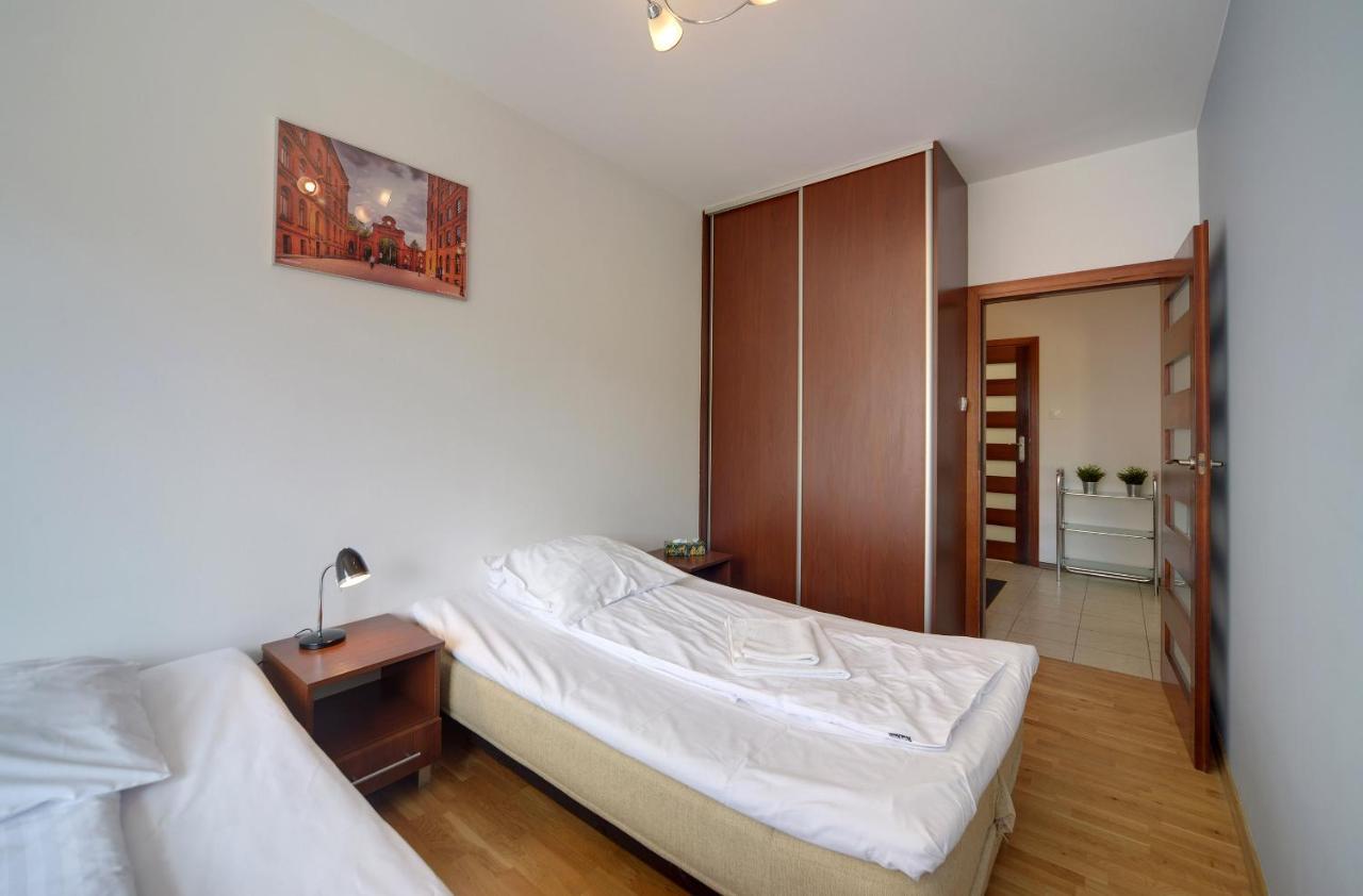 Lodz4Rent - Piotrkowska - Premium Apartment 9,7 - Hopa Lupa 1400M Pieszo !! Bagian luar foto